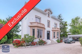  Maison � vendre 9 pi�ces 230 m�