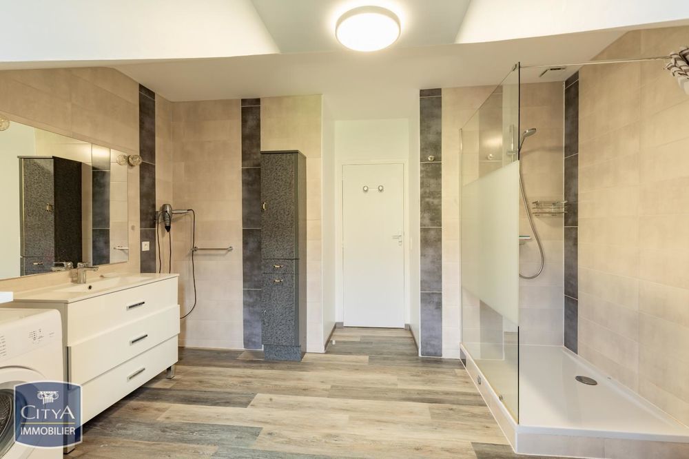 � vendre  Maison Surba (09400)