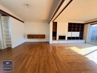  Maison � vendre 8 pi�ces 234 m�