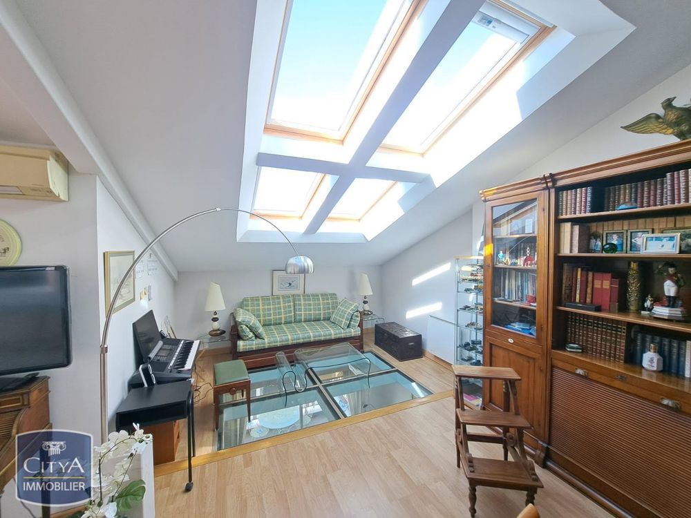 � vendre  Appartement Sanary-sur-Mer (83110)