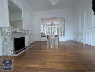  Maison � vendre 9 pi�ces 260 m�