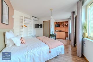  Immeuble � vendre 1500 m�