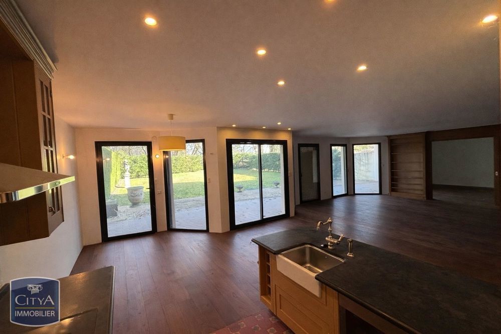 � vendre  Appartement Archamps (74160)