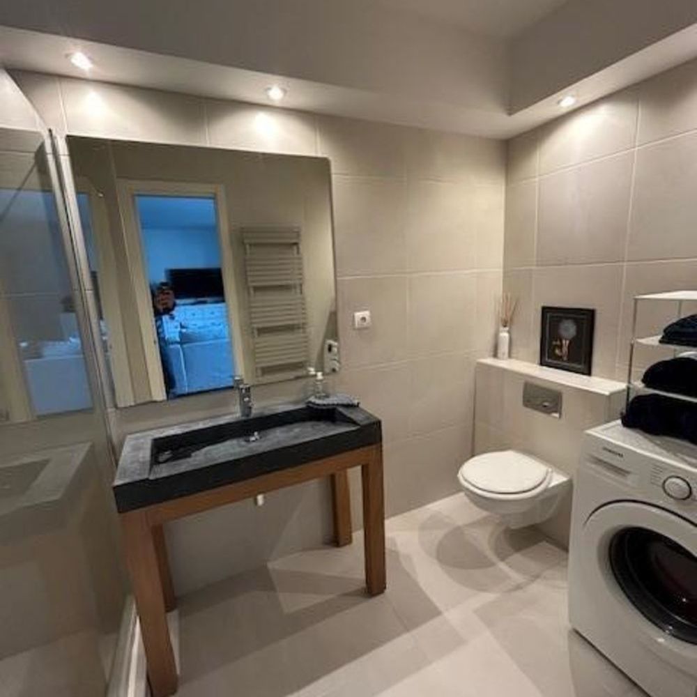 � vendre  Appartement Saint-Jean-Cap-Ferrat (06230)