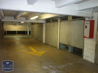  Parking / Garage � vendre 