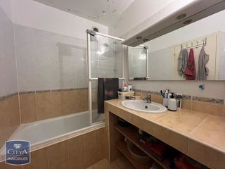  Appartement � vendre 4 pi�ces 77 m�