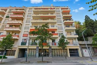  Appartement � vendre 4 pi�ces 82 m�