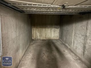  Parking / Garage � vendre 13 m�