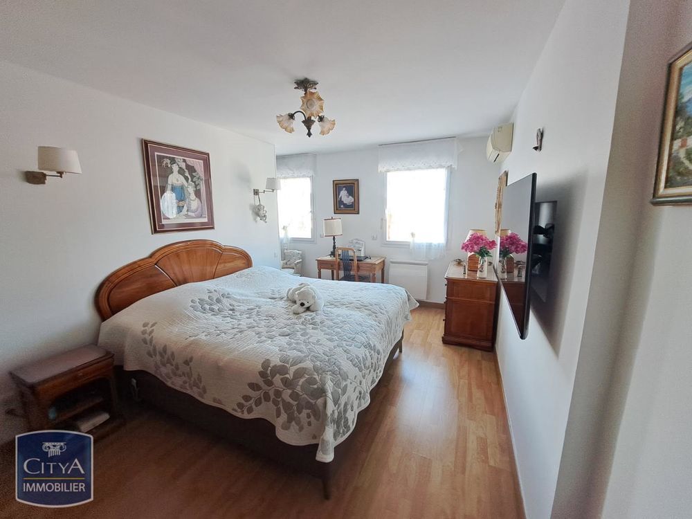 � vendre  Appartement Sanary-sur-Mer (83110)