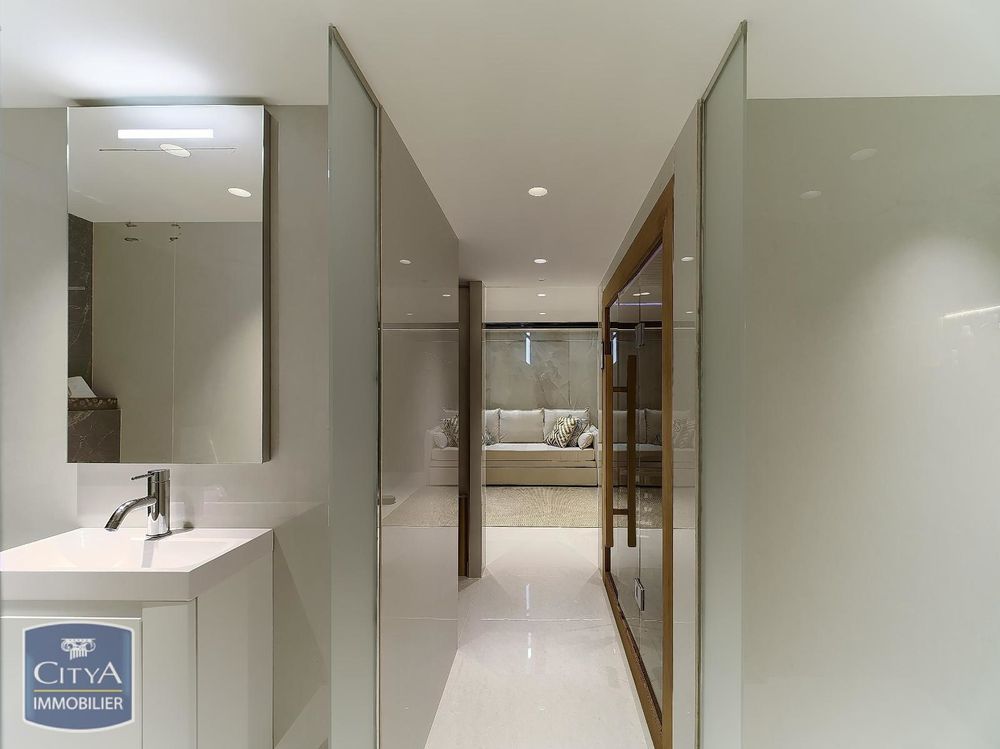 � vendre  Appartement Saint-Jean-Cap-Ferrat (06230)