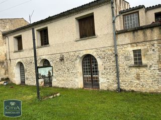  Immeuble � vendre 462 m�