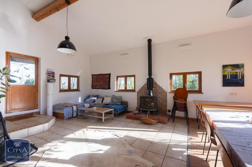 � vendre  Maison Unzent (09100)