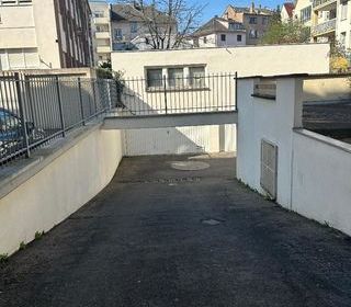  Parking / Garage � vendre 