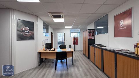 Local commercial de 150 m&sup2; au 1er &eacute;tage de la R&eacute;siden... 199000 38100 Grenoble