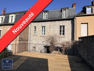  Maison � vendre 8 pi�ces 234 m�