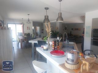  Maison � vendre 7 pi�ces 350 m�