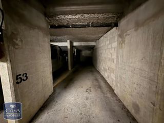  Parking / Garage � vendre 