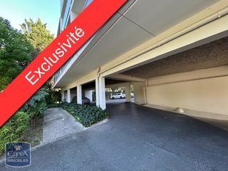  Parking / Garage � vendre 