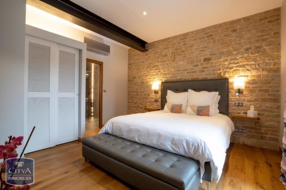 � vendre  Propri�t�/ch�teau Chassey-le-Camp (71150)