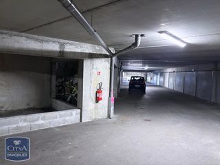  Parking / Garage � vendre 