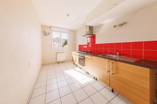  Appartement � vendre 4 pi�ces 90 m�