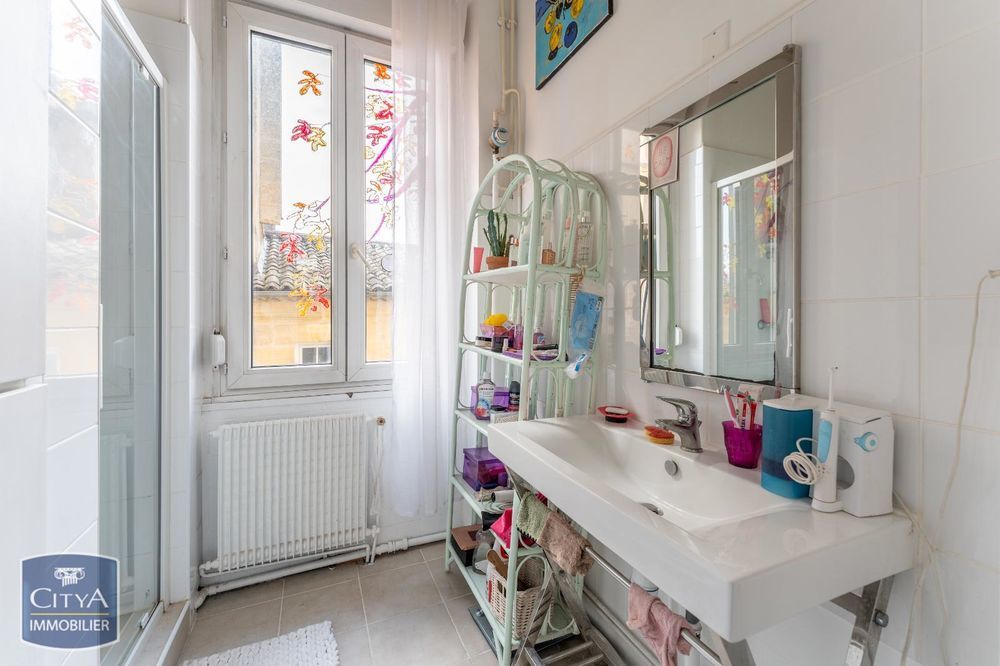 � vendre  Appartement Bordeaux (33000)