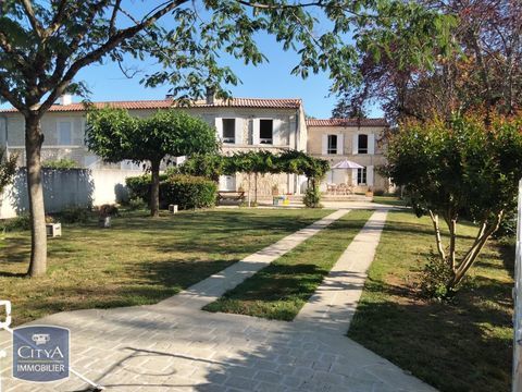   Vente Maison Maison - 8 pi�ce(s) - 245 m�