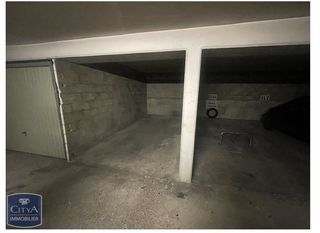  Parking / Garage � vendre 