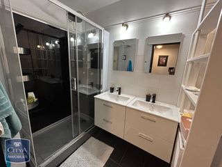  Appartement � vendre 4 pi�ces 79 m�