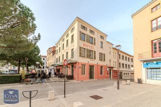  Immeuble � vendre 1500 m�