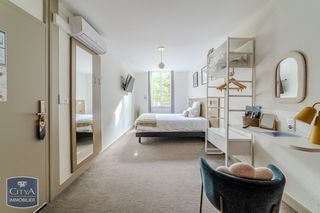  Immeuble � vendre 1500 m�