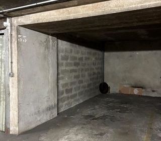  Parking / Garage � vendre 