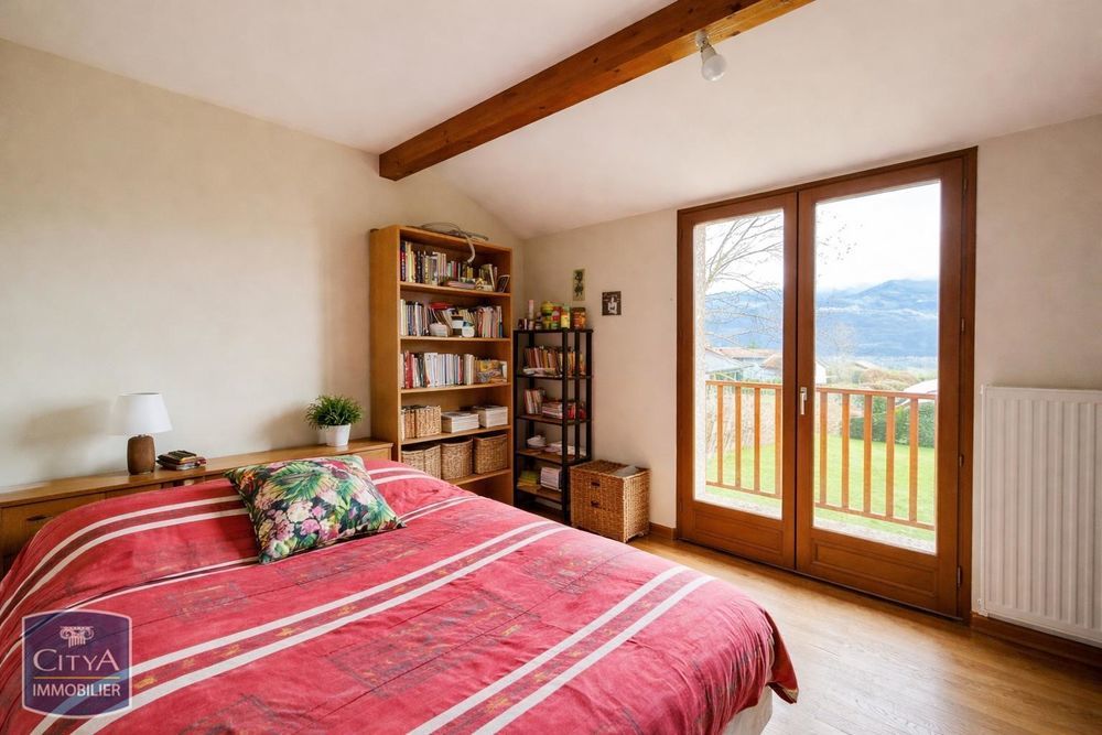 � vendre  Maison Saint-Ismier (38330)