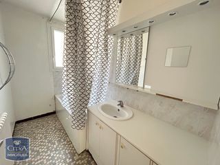  Appartement � vendre 4 pi�ces 72 m�