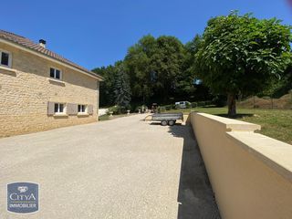  Maison � vendre 7 pi�ces 200 m�