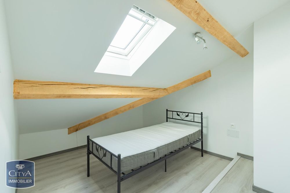 � vendre  Maison Surba (09400)