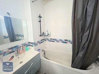  Appartement � vendre 4 pi�ces 83 m�