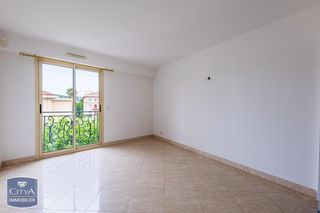  Appartement � vendre 4 pi�ces 150 m�