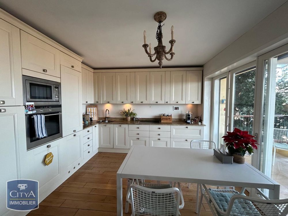 � vendre  Appartement Saint-Jean-Cap-Ferrat (06230)