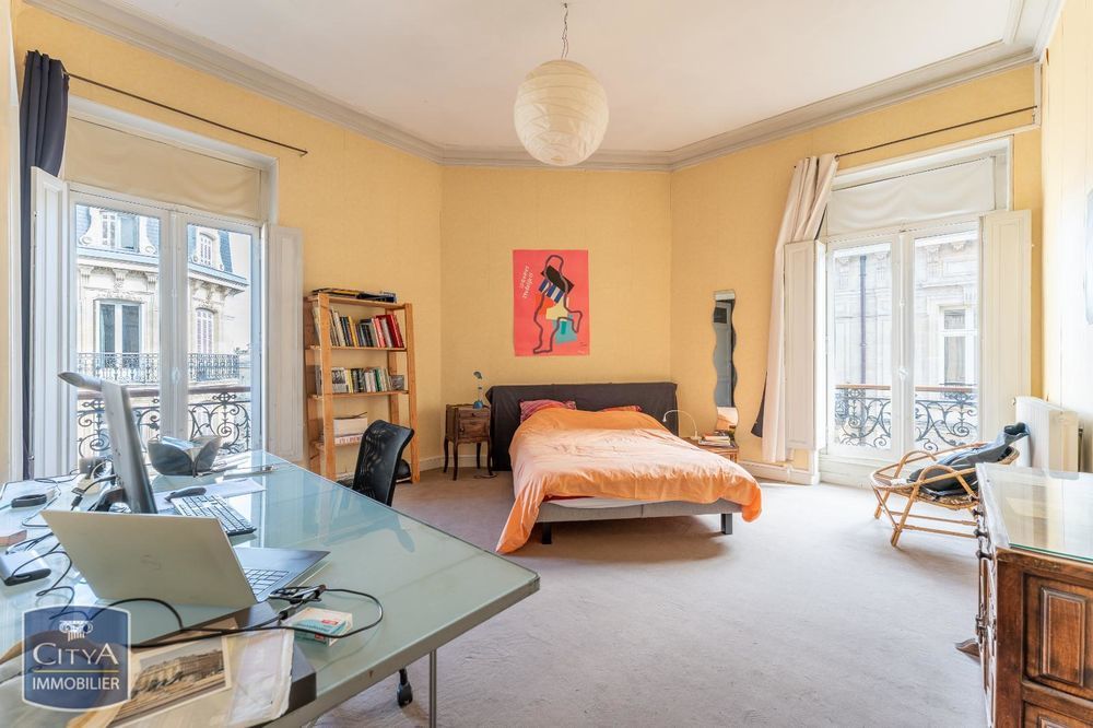 � vendre  Appartement Bordeaux (33000)
