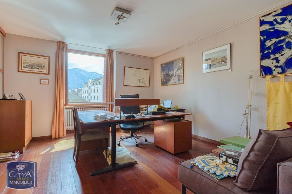 � vendre  Appartement Annecy (74000)