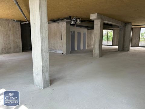&Agrave; vendre - Local commercial de 233 m&sup2; - Citya Dauphin... 468000 38000 Grenoble