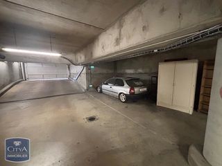  Parking / Garage � vendre 15 m�