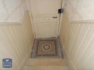  Immeuble � vendre 290 m�