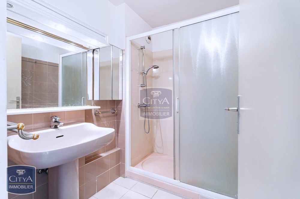 � vendre  Appartement Menton (06500)