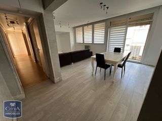  Appartement � vendre 5 pi�ces 