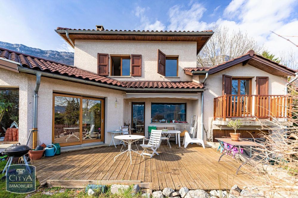 � vendre  Maison Saint-Ismier (38330)