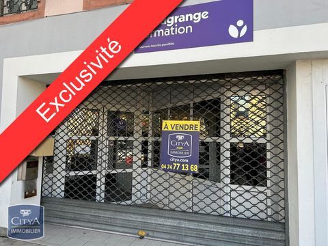 &Agrave; VENDRE - Local commercial lumineux de 230 m&sup2;, id&eacute;al... 244500 01100 Oyonnax