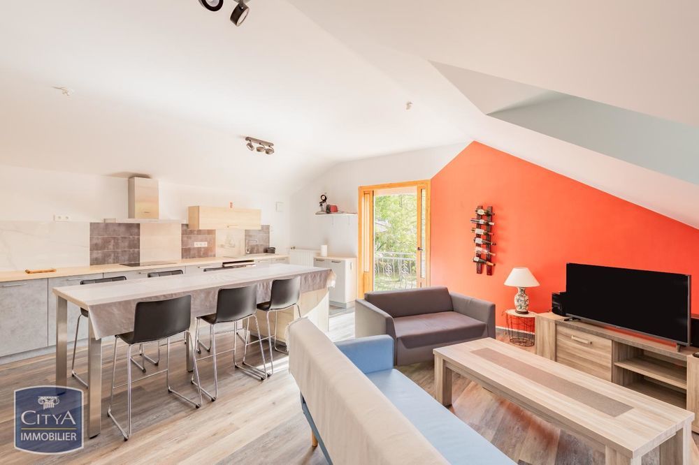 � vendre  Maison Surba (09400)