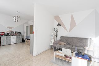  Appartement � vendre 4 pi�ces 79 m�